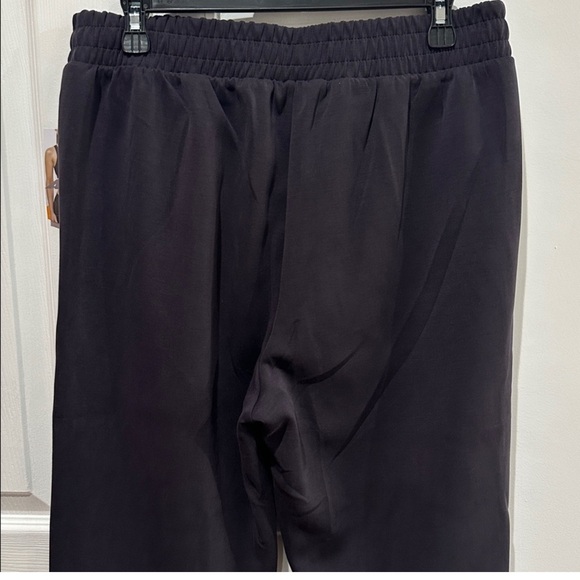 ScubaKnit Pleat Joggers Size M - Picture 11 of 13